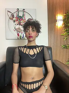 Kiara Kamau XXX online show from July 25, 2026, 12:36 pm