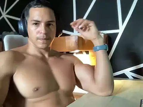 ChrisMattX online show from June 26, 2026, 12:42 pm
