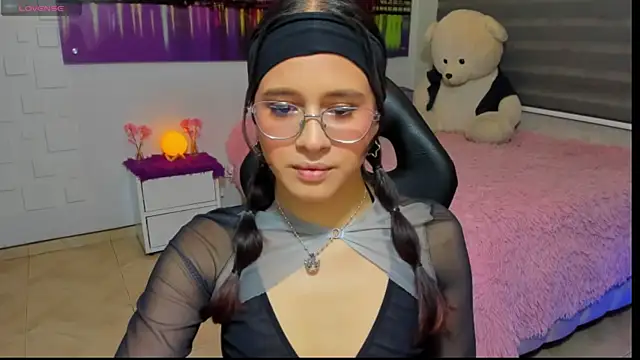 Snapshot of kumikoxxx chatting on June 23, 2026, 4:54 am kumikoxxx online show from June 23, 2026, 4:54 am