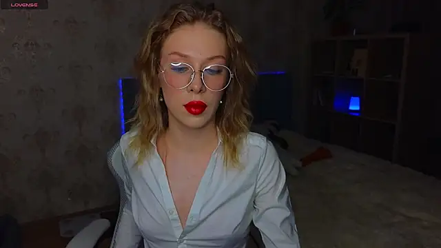 Lucia wow online show from June 13, 2026, 11:13 pm