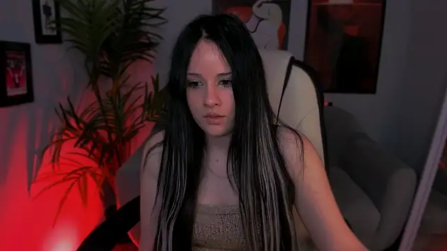 AmeliaRiviera online show from June 16, 2026, 6:05 am