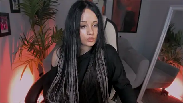 AmeliaRiviera online show from June 21, 2026, 6:05 am
