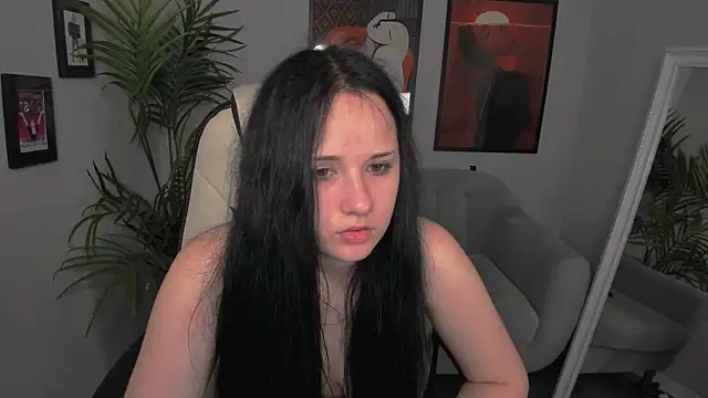 AmeliaRiviera online show from July 5, 2026, 8:21 am