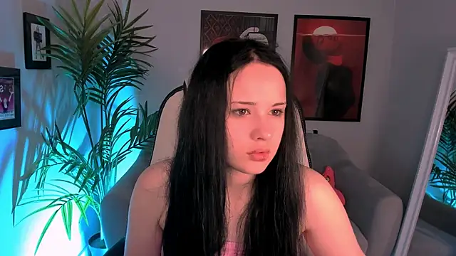 AmeliaRiviera online show from July 14, 2026, 5:56 am