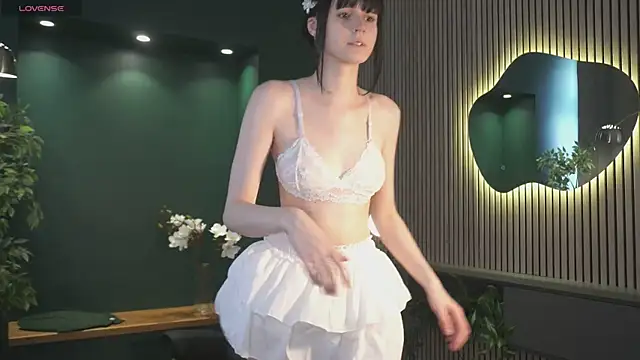 Michelle Rain online show from July 12, 2026, 11:45 am