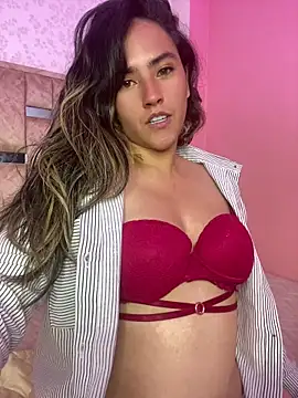 sophia pink17 online show from June 17, 2026, 3:24 pm