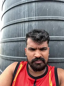 vinay1018 online show from July 9, 2026, 7:01 am