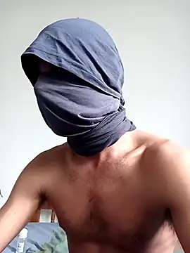 Snapshot of UR_skinny_boy chatting on June 21, 2026, 7:55 am UR skinny boy online show from June 21, 2026, 7:55 am
