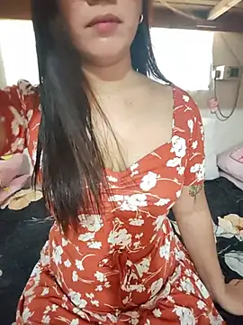 Snapshot of Hazel_28 chatting on June 17, 2026, 4:48 am Hazel 28 online show from June 17, 2026, 4:48 am