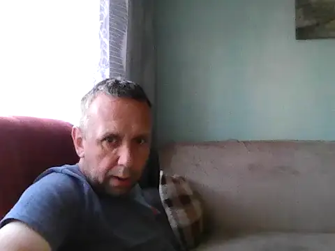 RafalekRozmarynowski81 online show from June 17, 2026, 2:58 am