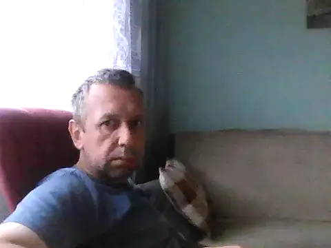 RafalekRozmarynowski81 online show from July 12, 2026, 5:53 am