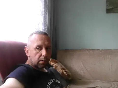 RafalekRozmarynowski81 online show from July 20, 2026, 12:07 pm