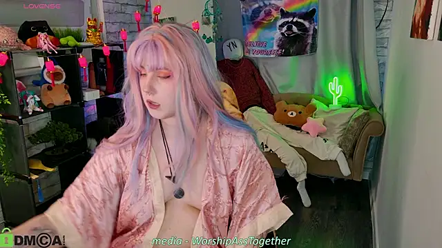 Candy-yeah online show from July 11, 2026, 1:08 am