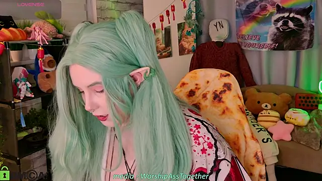 Candy-yeah online show from July 26, 2026, 1:14 am