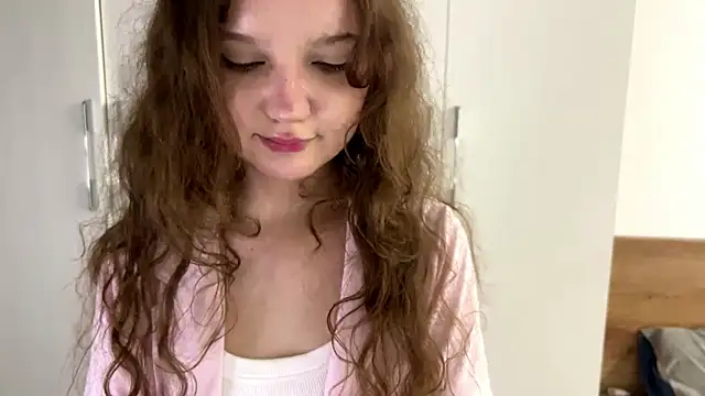 Snapshot of Ela_Wish chatting on June 27, 2026, 7:30 pm Ela Wish online show from June 27, 2026, 7:30 pm