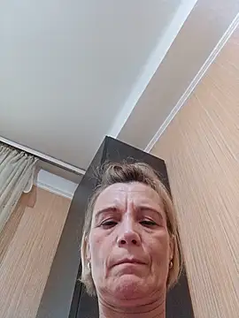 Kriss-Miss-Kiss online show from June 16, 2026, 3:03 pm