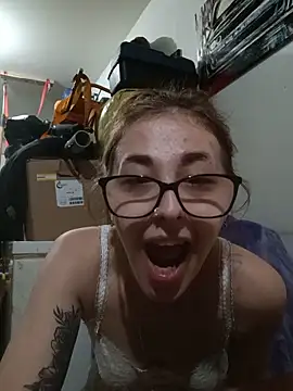 Snapshot of NeedyNina chatting on June 17, 2026, 2:14 am NeedyNina online show from June 17, 2026, 2:14 am