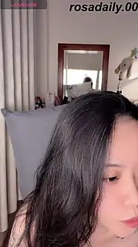 Rosane00 online show from June 17, 2026, 3:02 pm