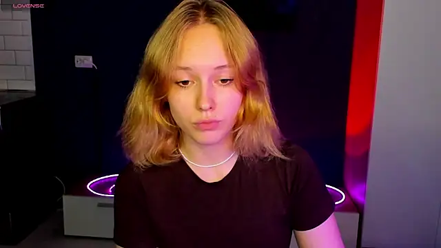 rikkitikkitavik online show from July 26, 2026, 4:47 pm