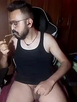 freakkydessi online show from July 1, 2026, 9:36 pm