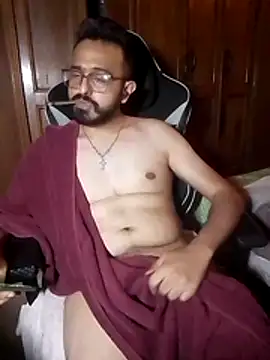 freakkydessi online show from July 5, 2026, 12:06 am