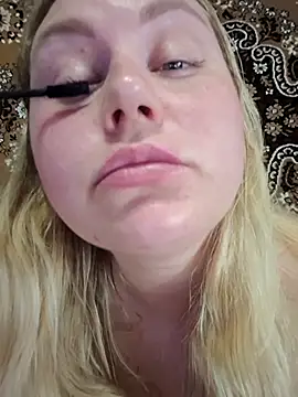 Sunshine-Lina online show from July 26, 2026, 2:13 pm