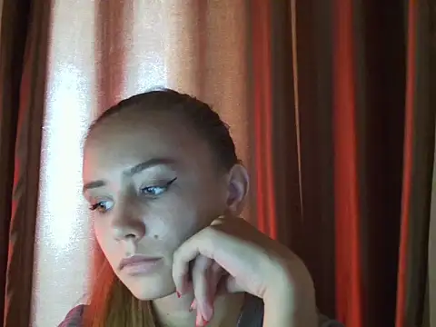 MyLittle Flame  online show from July 10, 2026, 2:19 pm