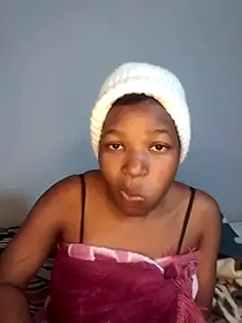 Snapshot of Cherryblush_2 chatting on June 20, 2026, 8:55 pm Cherryblush 2 online show from June 20, 2026, 8:55 pm