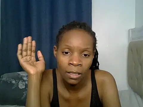 Snapshot of exoticglow chatting on July 28, 2026, 8:52 pm exoticglow online show from July 28, 2026, 8:52 pm