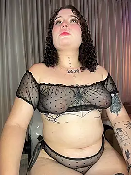 Doll Ivy online show from June 25, 2026, 3:17 am