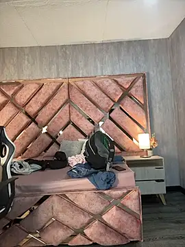 Velvet Mysstic online show from July 7, 2026, 11:53 pm
