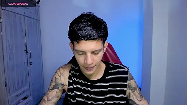tylerrnova online show from June 18, 2026, 10:36 pm