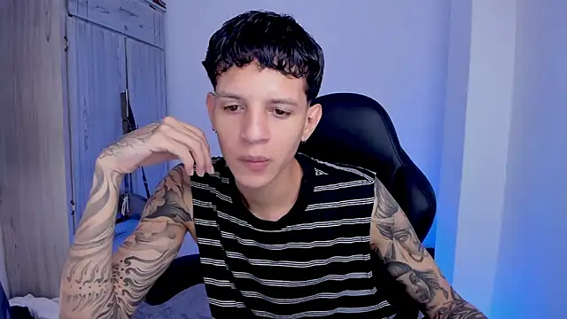 tylerrnova online show from August 3, 2026, 3:16 am