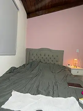 Snapshot of selina-sky chatting on July 9, 2026, 2:59 am selina-sky online show from July 9, 2026, 2:59 am