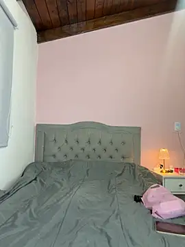 Snapshot of selina-sky chatting on July 11, 2026, 2:53 pm selina-sky online show from July 11, 2026, 2:53 pm