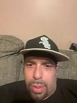 crazyplayboy13 online show from August 5, 2026, 10:01 pm