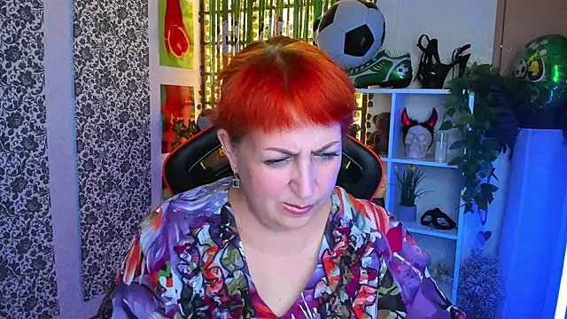 Joana Woods online show from July 21, 2026, 8:49 am