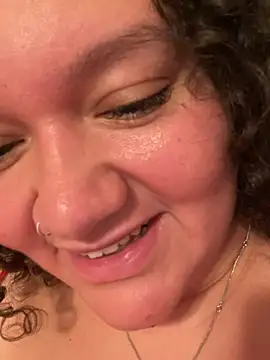 HeidiSanabria online show from July 11, 2026, 2:58 am