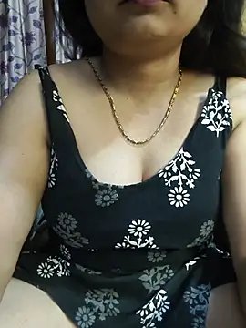 Snapshot of sexy-pari8 chatting on July 21, 2026, 5:48 pm sexy-pari8 online show from July 21, 2026, 5:48 pm