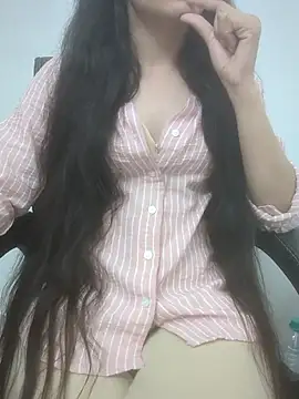 sushmita0 online show from July 9, 2026, 3:21 am