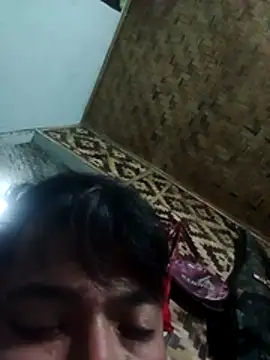 Snapshot of cepi96 chatting on July 29, 2026, 3:21 pm cepi96 online show from July 29, 2026, 3:21 pm