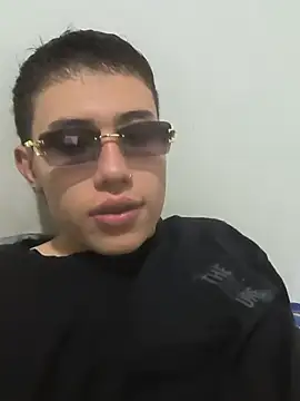 Thiagoo Vega online show from August 8, 2026, 1:30 am