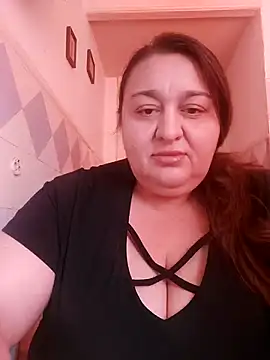 Snapshot of GoodLadyAlla chatting on July 2, 2026, 12:22 pm GoodLadyAlla online show from July 2, 2026, 12:22 pm