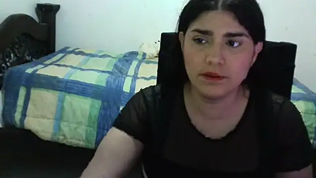 Snapshot of CarolinaMoretti chatting on July 27, 2026, 1:23 am CarolinaMoretti online show from July 27, 2026, 1:23 am