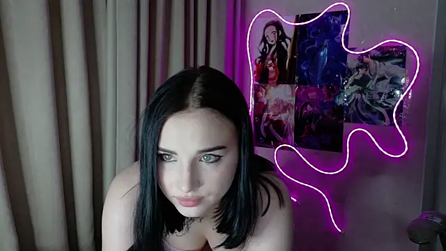 babyellly online show from June 25, 2026, 6:34 pm