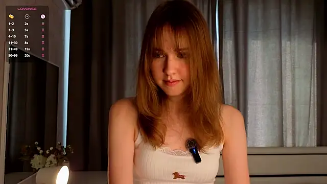 SunnySikarskie online show from July 16, 2026, 4:07 am