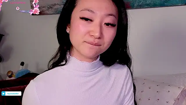 MySweetSofie online show from January 7, 2026, 11:07 pm