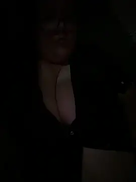 Snapshot of Honey_HazelX chatting on June 29, 2026, 6:41 pm Honey HazelX online show from June 29, 2026, 6:41 pm