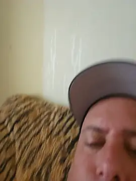 Snapshot of heterohotguy78 chatting on July 28, 2026, 12:48 pm heterohotguy78 online show from July 28, 2026, 12:48 pm