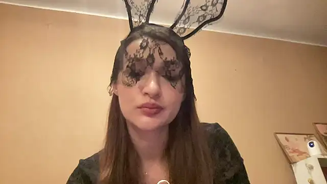 Nolenne online show from July 26, 2026, 7:43 pm